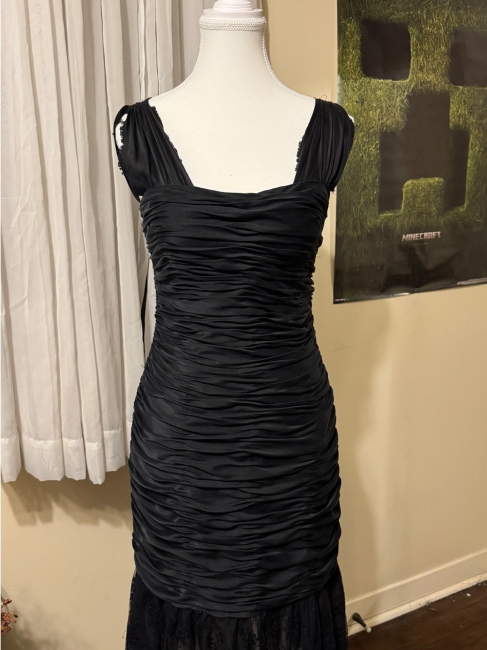 Niteline Black Ruched Midi Dress